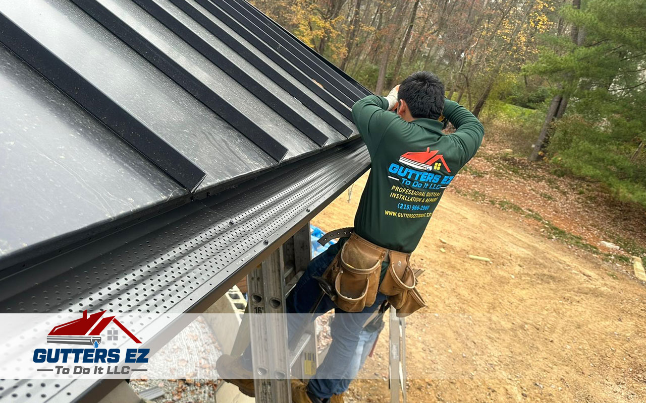 Seamless gutter installation benefits, including leak prevention and enhanced curb appeal for homeowners.